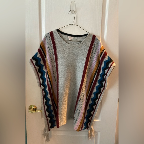 Colorful Poncho - Picture 3 of 3